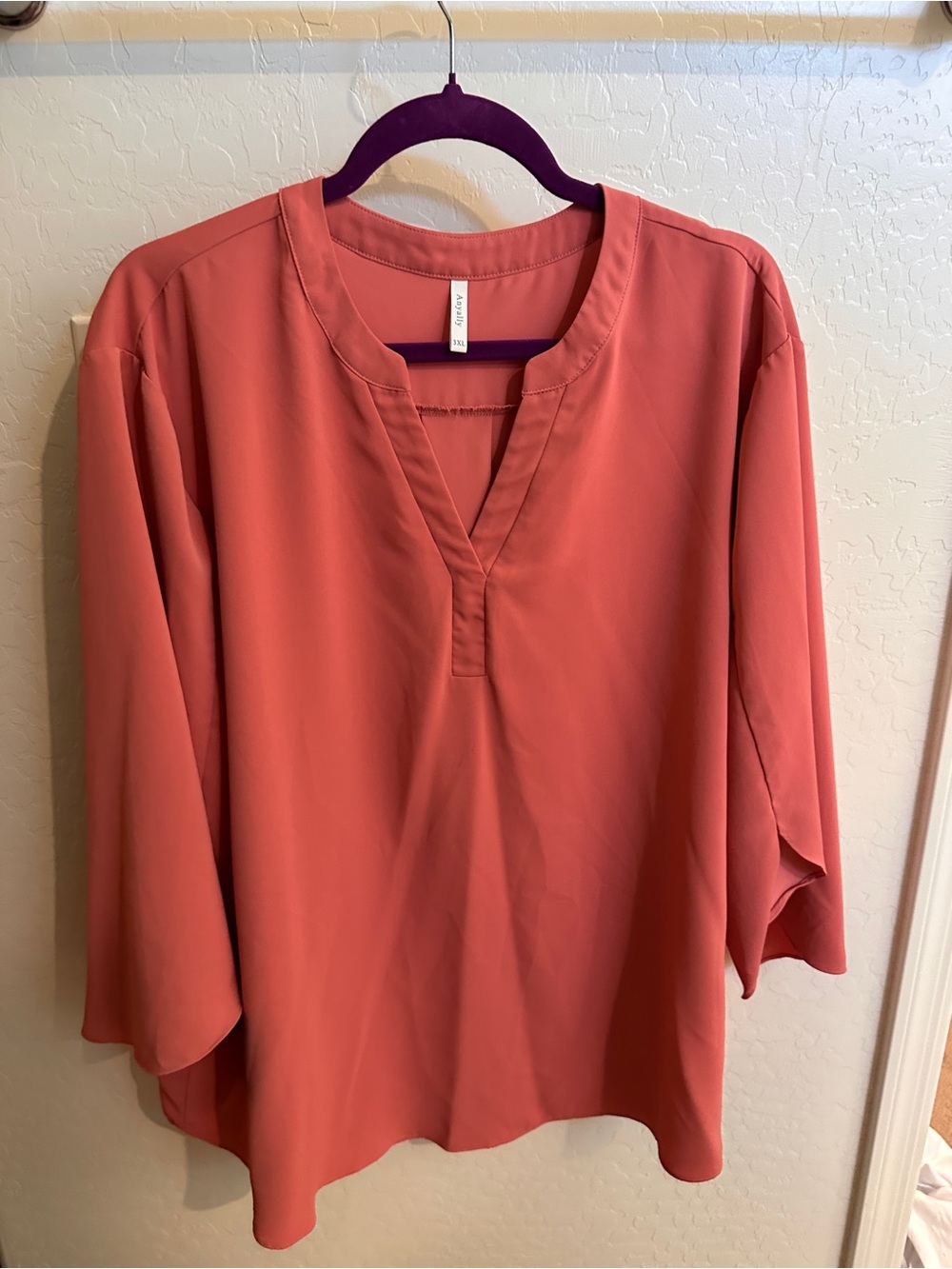 Women's Relaxed V-Neck Tunic in Dusty Coral